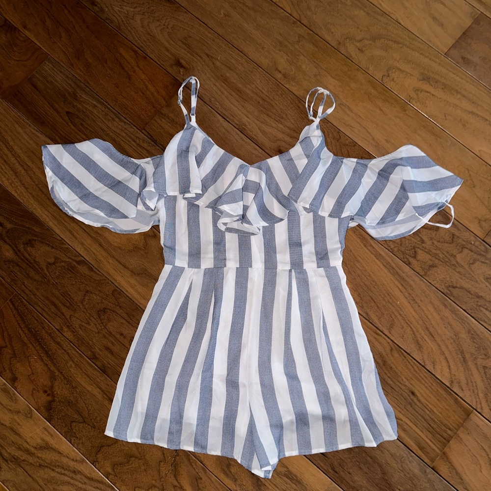 Lulus romper.